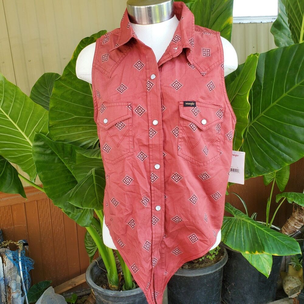 Wrangler Sleeveless Snap Front Western Top Size Medium